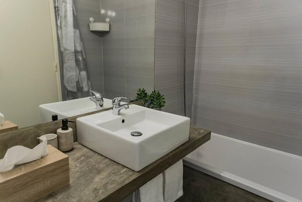 Lalitana Center Apartment ラゴス エクステリア 写真